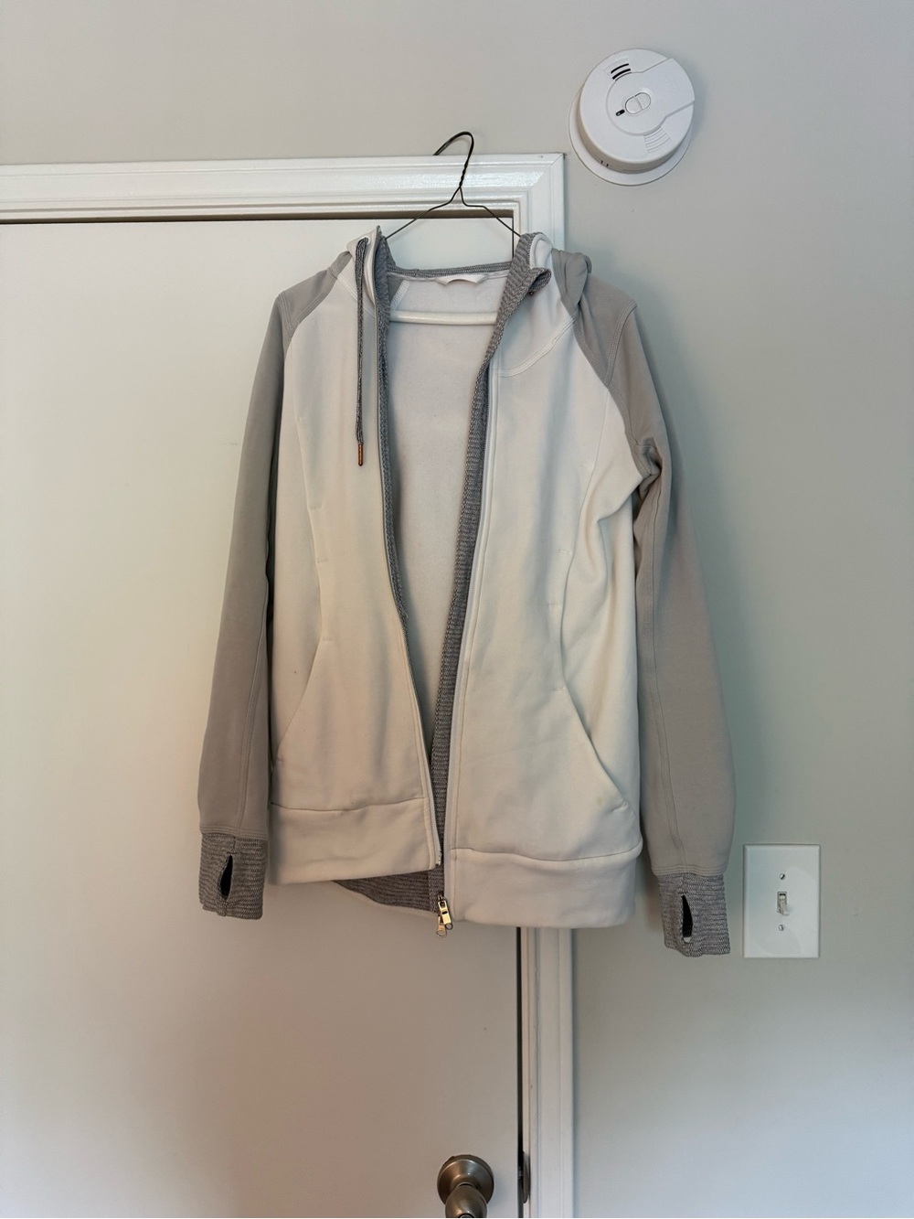 Lululemon Stretch it Out Hoodie